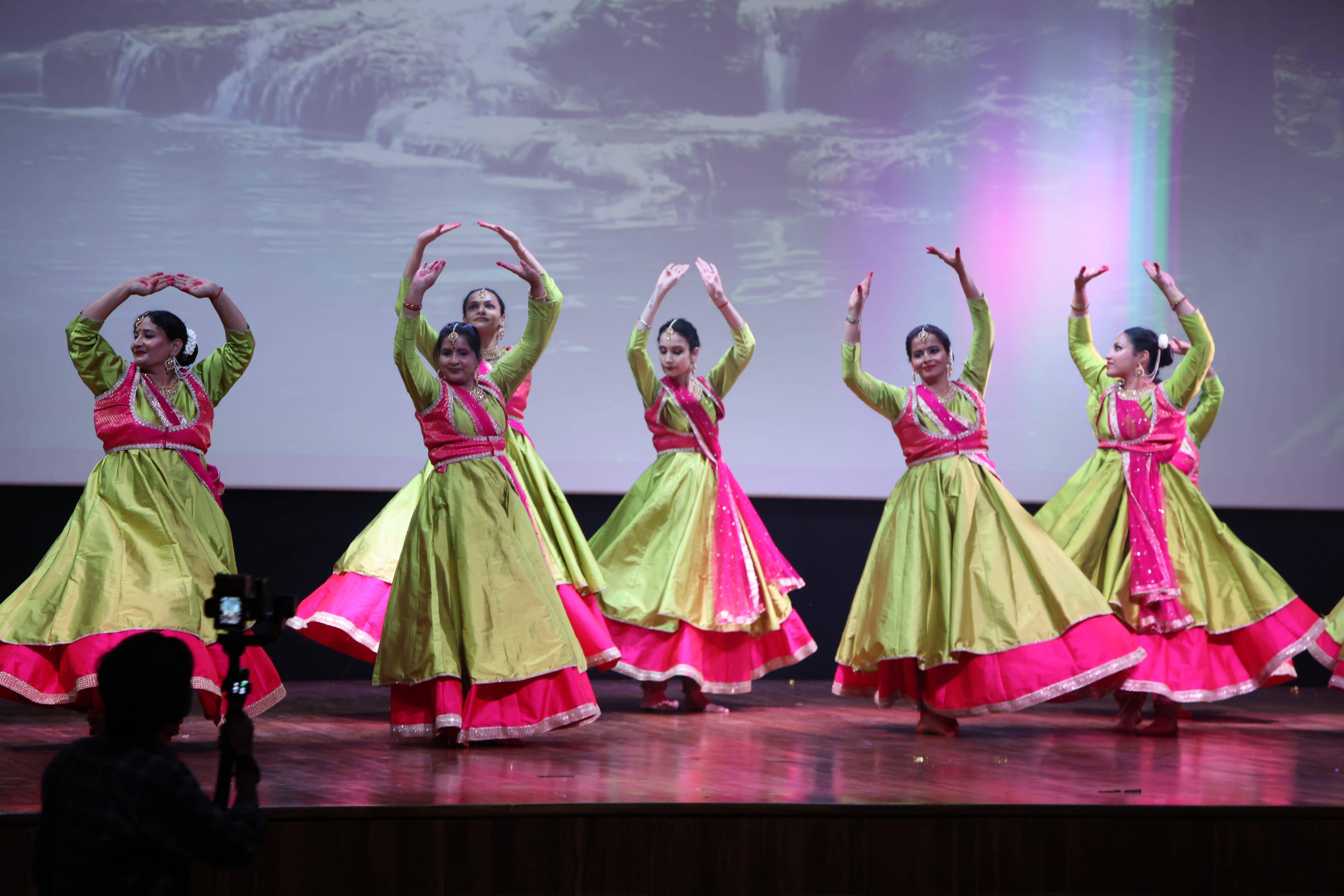 The Artistic Era performing arts academy