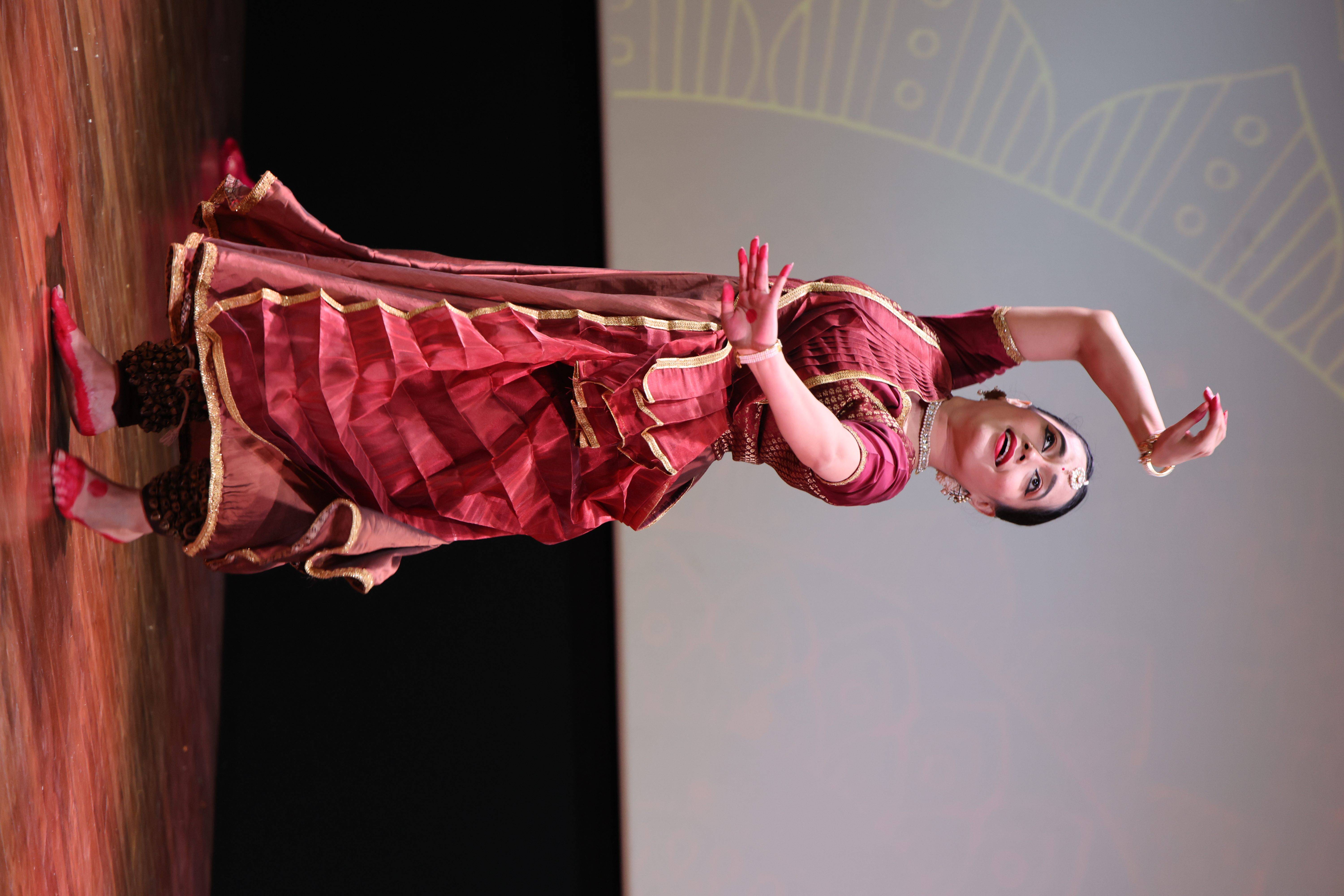Classical solo performance image